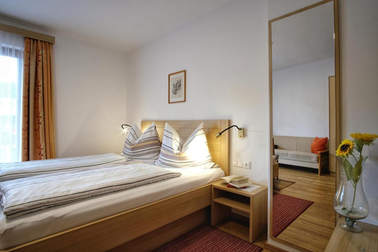 Haus Lackner Am Weissensee In Kaernten エクステリア 写真