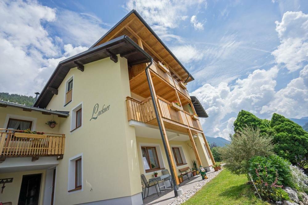 Haus Lackner Am Weissensee In Kaernten エクステリア 写真
