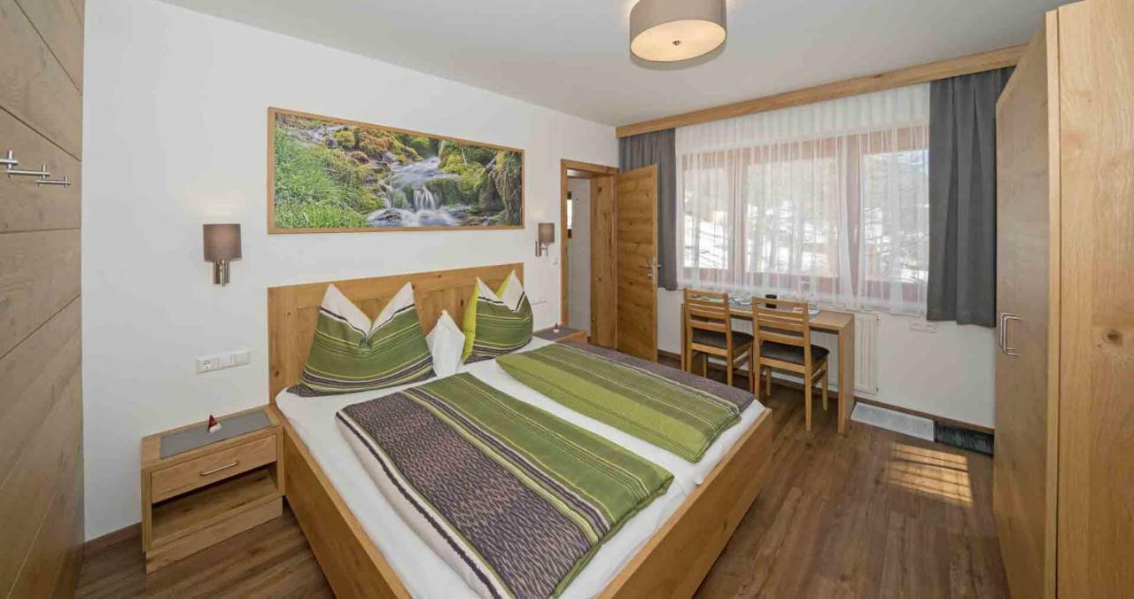 Haus Lackner Am Weissensee In Kaernten エクステリア 写真
